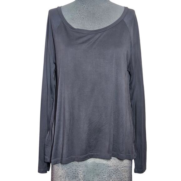 Gray Soft and Sexy Top Size Medium - Picture 1 of 4
